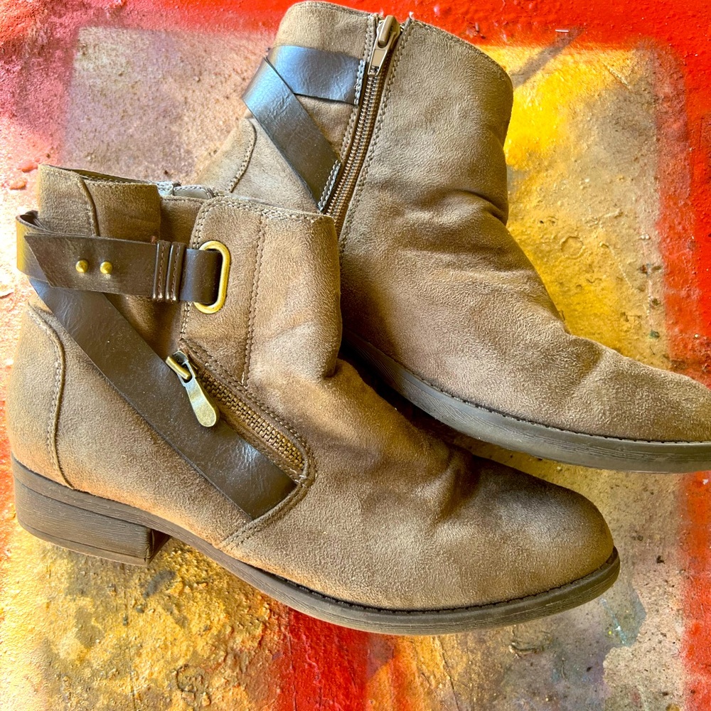 Woman’s CONGO boot 🥾